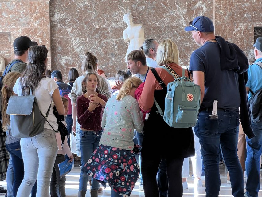 Paris Louvre: 2-Hour Private Tour for Groups or Families - Why the Louvre needs a plan