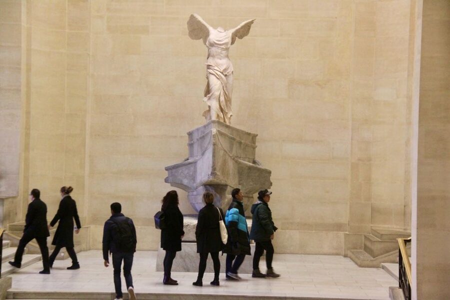 Paris: Louvre Museum Highlights and Mona Lisa Tour - Winged Victory at the Daru Staircase