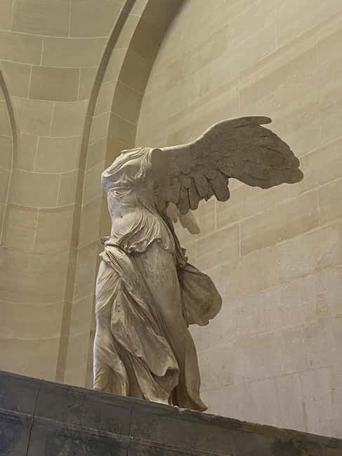 Paris: Louvre Museum Hosted Entry & Masterpieces Audio Guide - Masterpieces included in your self-guided route