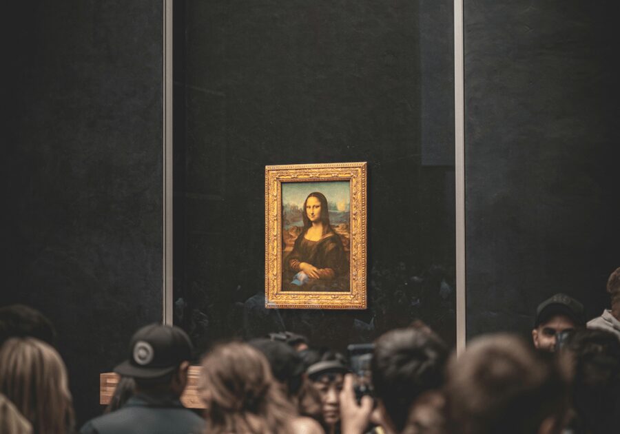 Paris: Louvre Museum Ticket & Exclusive Immersive AudioGuide - Choosing one of the seven audio routes