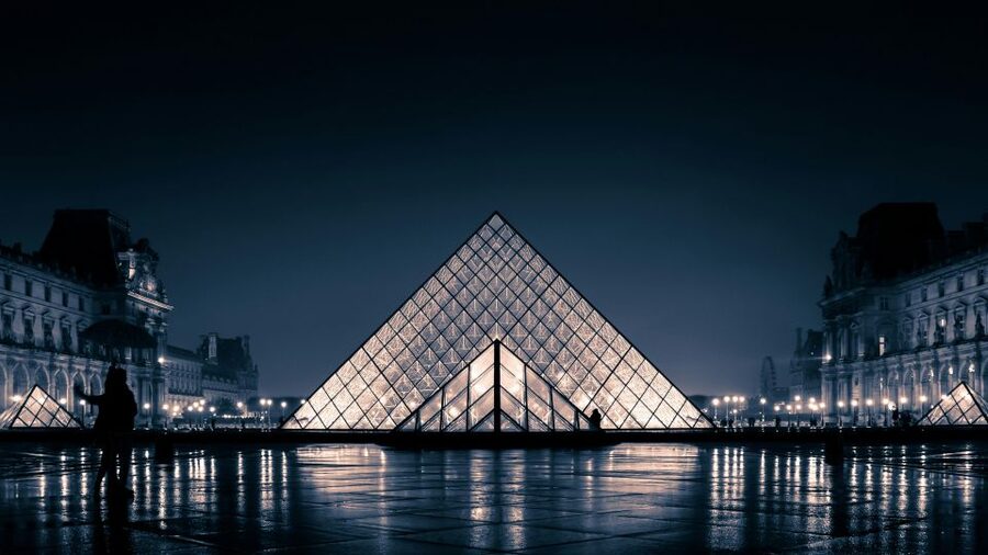 Paris: Louvre Museum Ticket with Optional Hosted - Practical planning for your Louvre visit