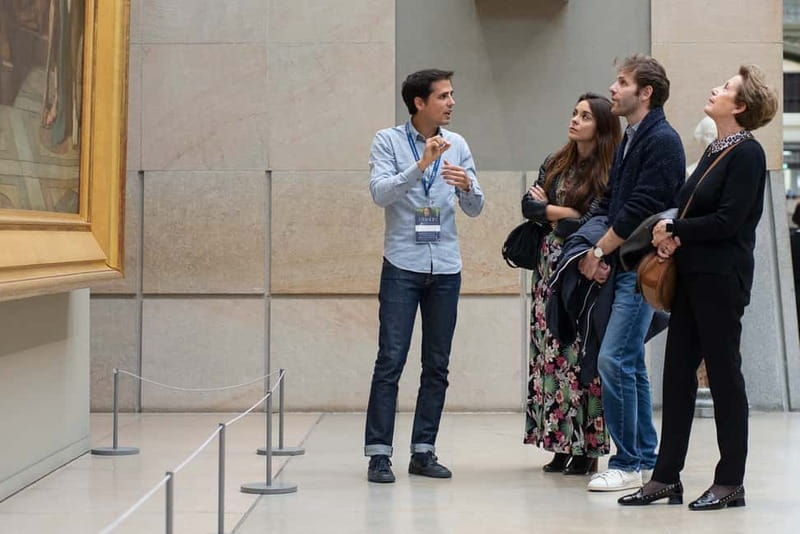 Paris: Louvre Must-See Tour with Reserved Entry Ticket - Two hours among the Louvre’s major works