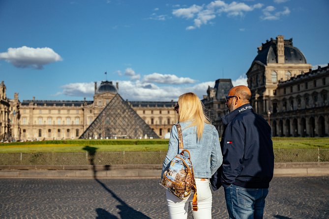 Paris Louvre PRIVATE TOUR with a Local Private Guide - Why a private Louvre tour can be worth the money