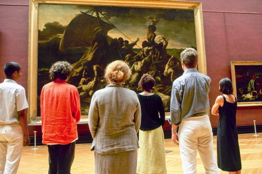 Paris: Louvre Reserved Ticket and River Cruise Combo - Timing the two attractions without rushing