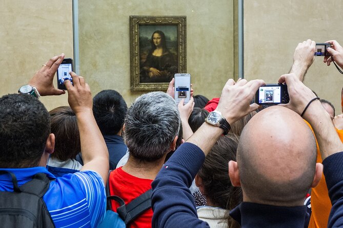 Paris Louvre Small Group Tour with Pre-Reserved Tickets - The Louvre’s major works in two hours