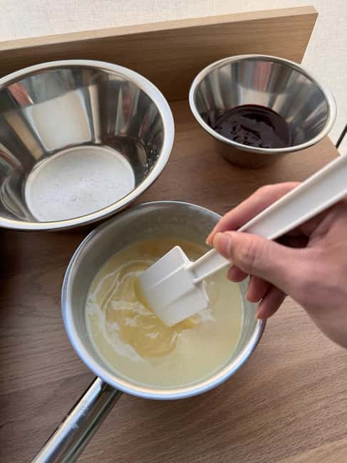 Paris: Macaron Baking Class in Central Paris - Fillings, flavors, and the baking stage