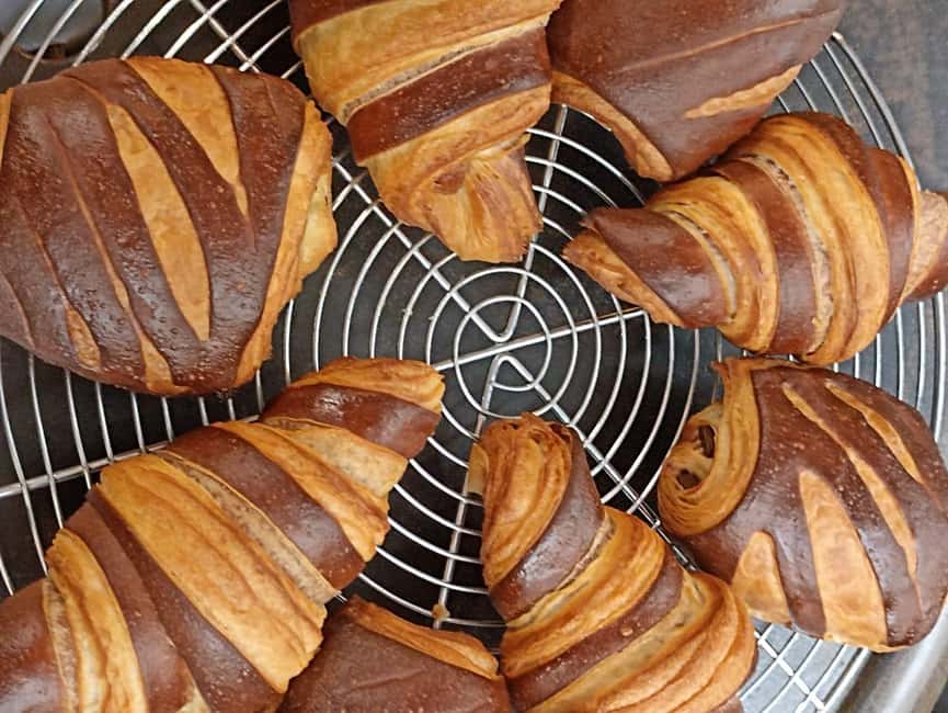 Paris: Macaron, Croissant or Pastry Class with a French Chef - Should you book the Paris pastry class?