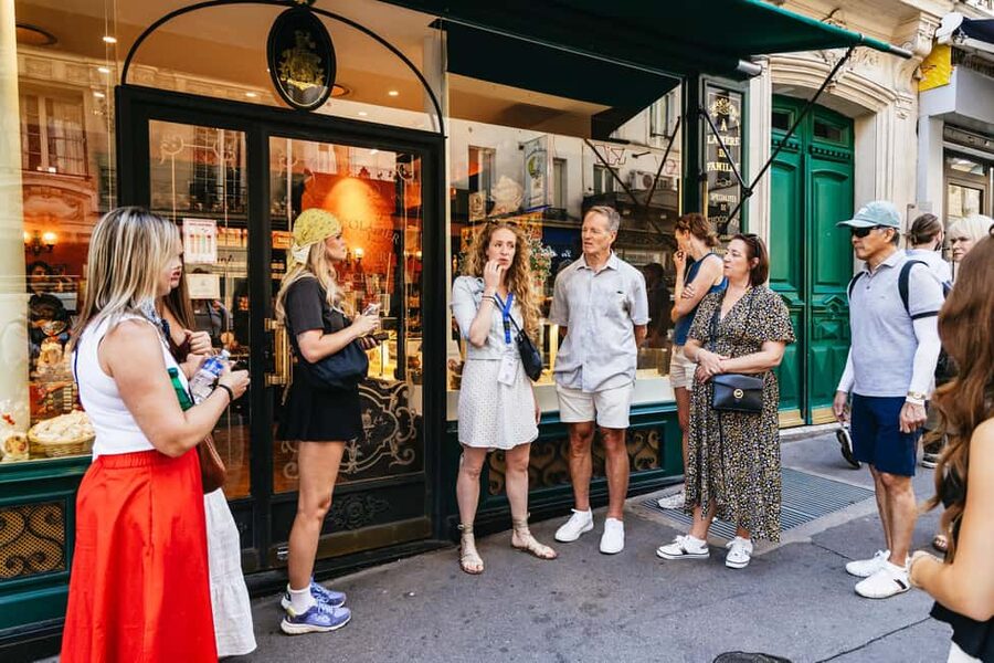 Paris: Montmartre Cheese, Wine & Pastry Guided Walking Tour - Practical details before you go