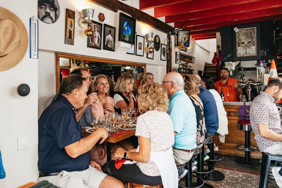 Paris: Montmartre Food and Wine Guided Tour - Montmartre through a food lover’s eyes