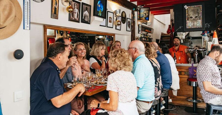 Paris: Montmartre Food and Wine Guided Tour - Cheese and charcuterie with useful shopping advice