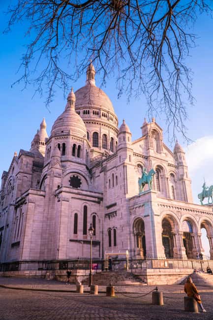 Paris: Montmartre Hidden Gems and Highlights Walking Tour - Starting beneath Saint-Jean de Montmartre
