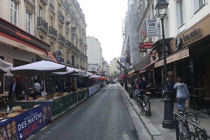 Paris Montparnasse Tower Guided Tour with Best View of the City - The theaters of Rue de la Gaité