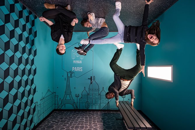 Paris Museum of Illusions Entry Ticket - When the museum works best in your Paris plan