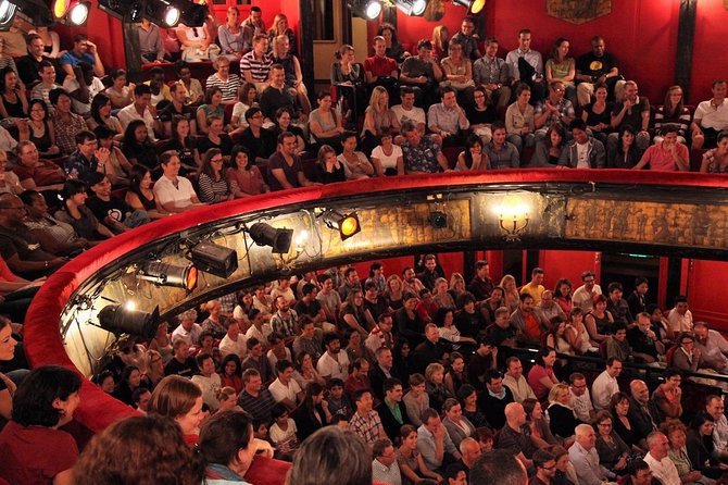 Paris night out : Comedy in English 'How to Become a Parisian ?' - How the 70-minute evening unfolds