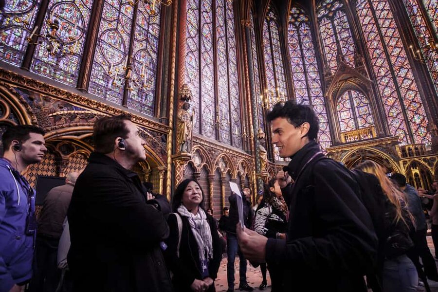 Paris: Notre Dame and Île de la Cité Walking Tour - Why Île de la Cité makes such a good Paris walk