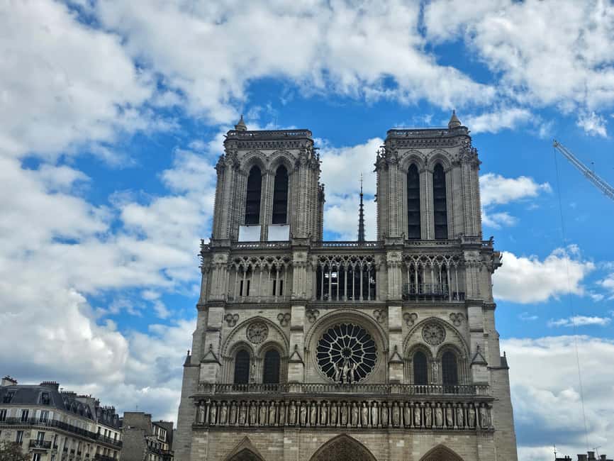 Paris: Notre Dame Outdoor Tour with Sainte-Chapelle / Crypt. - Why Notre Dame deserves an outdoor tour