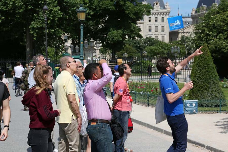 Paris: Notre Dame Outside Tour and Sainte Chapelle Ticket - Why Île de la Cité makes a smart Paris introduction
