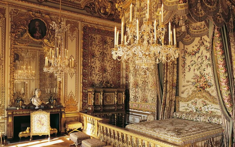 Paris: Palace of Versailles Guided Tour with Bus Transfers - Is $101 a fair price?