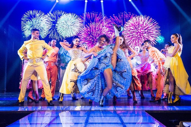 Paris Paradis Latin Cabaret Show with Champagne - Who will enjoy Paradis Latin most?