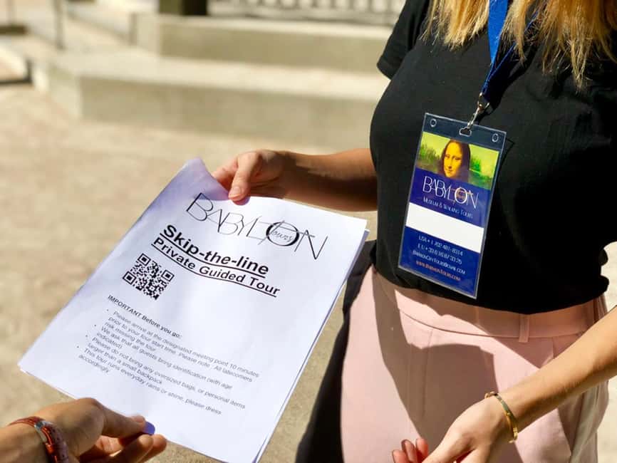 Paris: Père Lachaise Cemetery Walking Tour - Key points at a glance