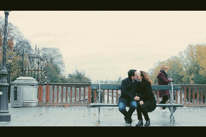 Paris Photo Shoot with Professional Photographer - Pont Alexandre III and everyday Paris
