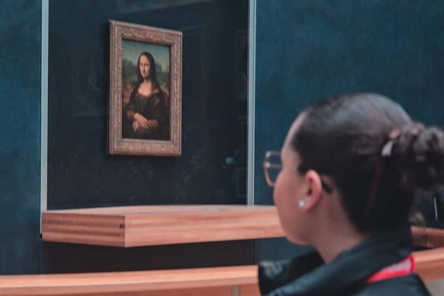 Paris: Priority Access Louvre with Host -Direct to Mona Lisa - Is $74 good value?