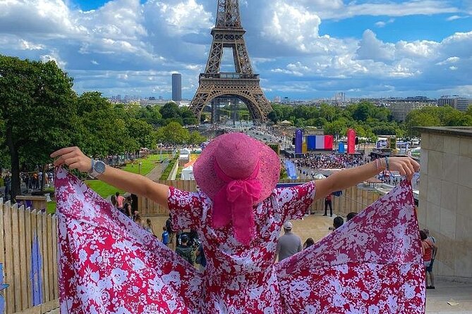 Paris Private and Customized Tour with Driver-Guide for Layovers - The Arc de Triomphe and Champs-Élysées keep the route moving