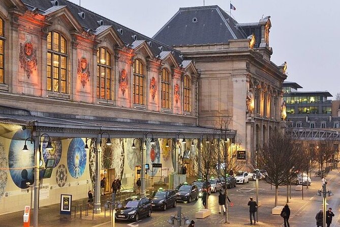 Paris Private Arrival Transfer: Railway Station to Hotel - From platform to car, luggage help matters