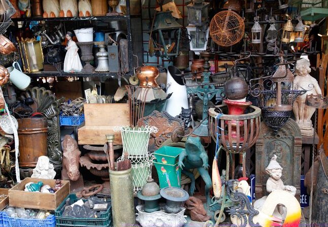 Paris Private Custom Tour with a Local Guide, Hidden Gems & Highlights - A private way to get your Paris bearings
