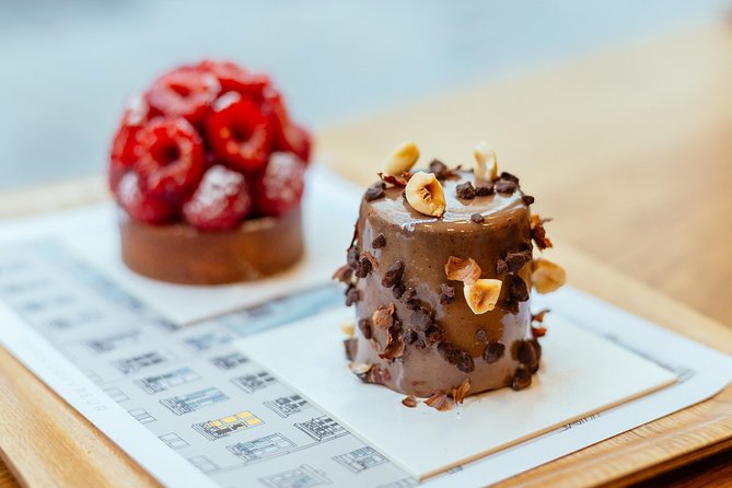 Paris Private Food Tour with 6 or 10 Tastings - Dietary restrictions and family needs