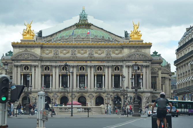Paris Private Guided Layover Tours - Why a private Paris layover tour can make sense