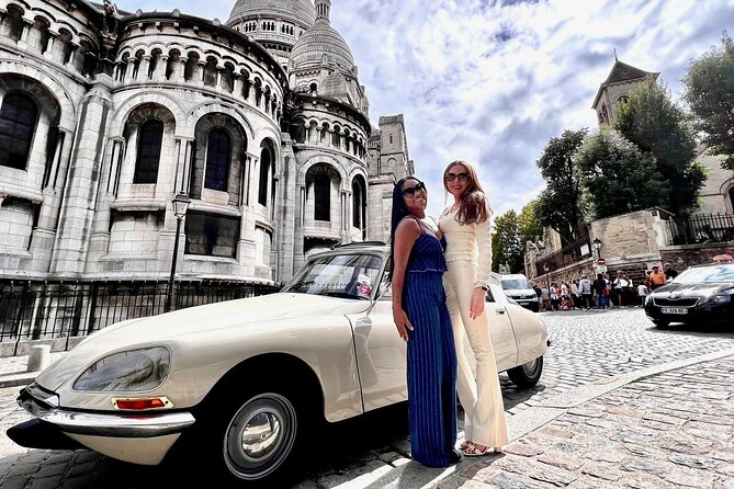 Paris Private Guided Tour in a Vintage Open Top French Car - Arc de Triomphe and Parisian grandeur