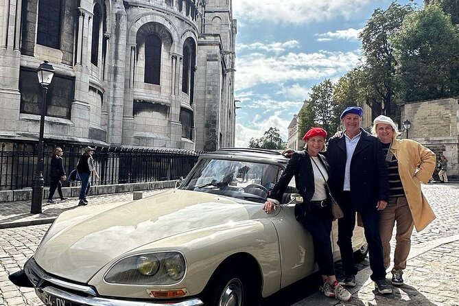 Paris Private Guided Tour in a Vintage Open Top French Car - Montmartre by Citroën, from Pigalle to Sacré-Cœur