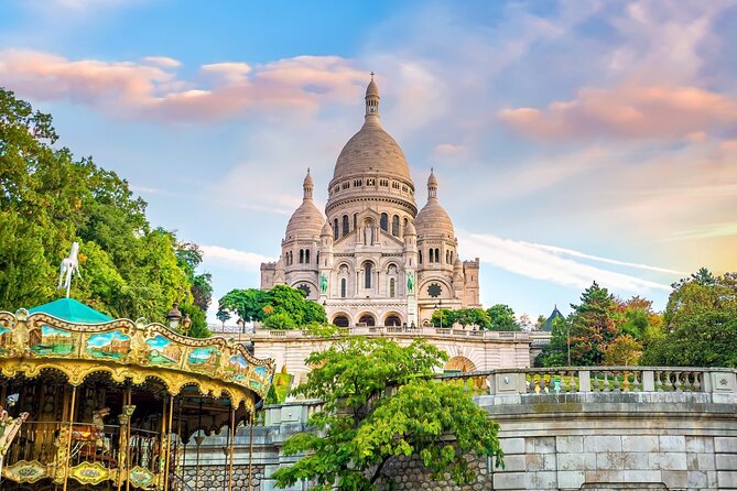 Paris Private Montmarte Tour : Sacre Coeur with Expert Guide - Le Bateau-Lavoir and the artists of Montmartre