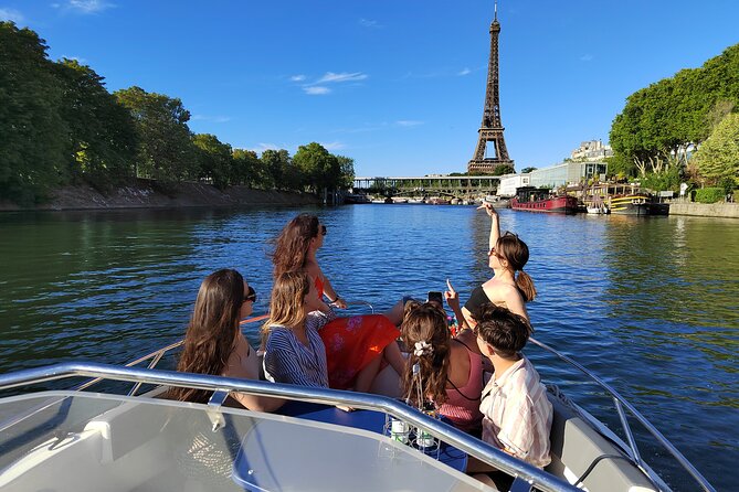 Paris Private Seine River Cruise with your Captain Guide - Île Seguin and the Seine Musicale