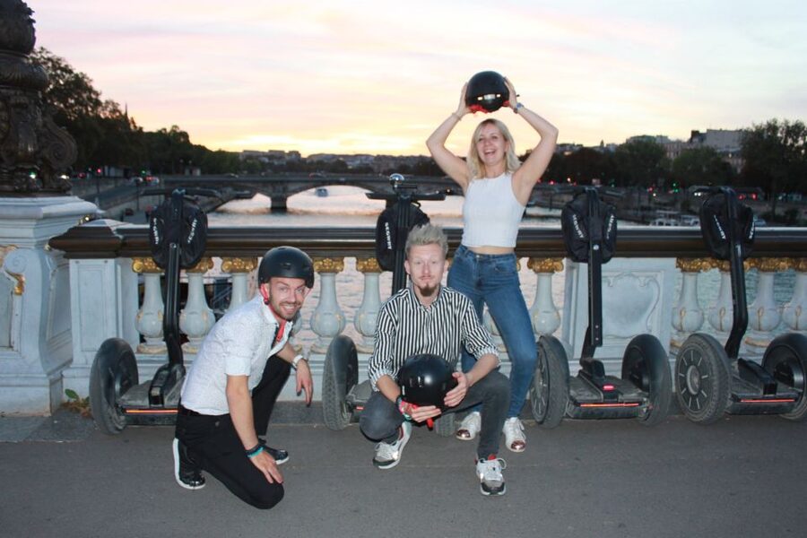Paris: Private Sightseeing Segway Tour - Key points to know before booking