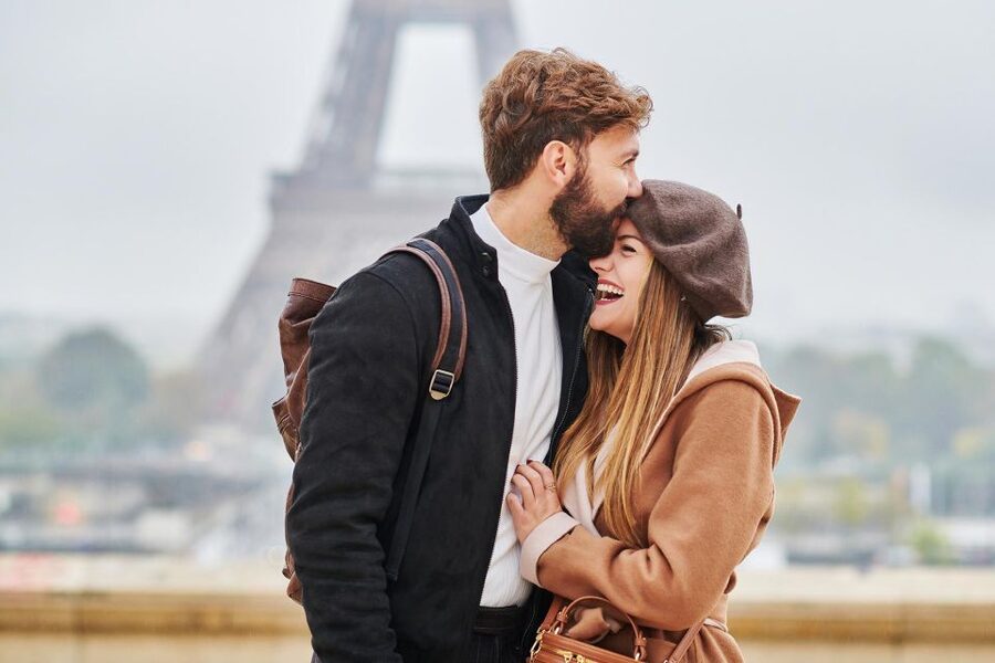Paris: Private VIP Photoshoot with Experienced Photographer - Around the Eiffel Tower and Seine