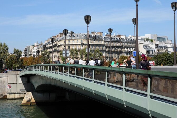 Paris Renew Your Wedding Vows Experience with Professional Photographer - A Paris anniversary built around the Eiffel Tower