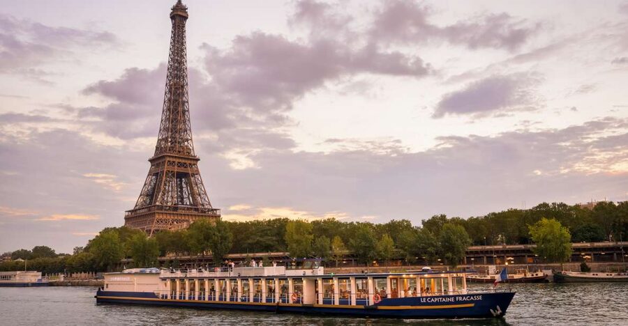Paris: Romantic Cruise with 3-course Dinner on Seine River - The Louvre, Grand Palais, and the Statue of Liberty