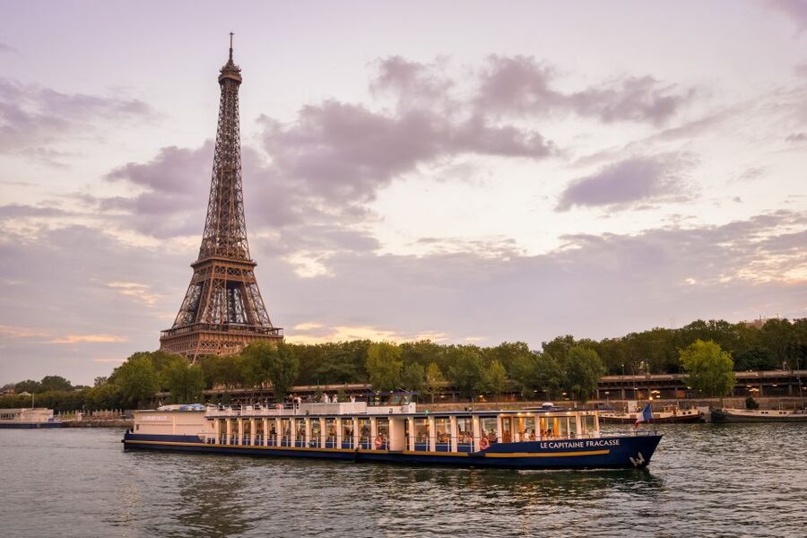 Paris: Romantic Cruise with 3-course Dinner on Seine River - What dinner is like at $94 per person