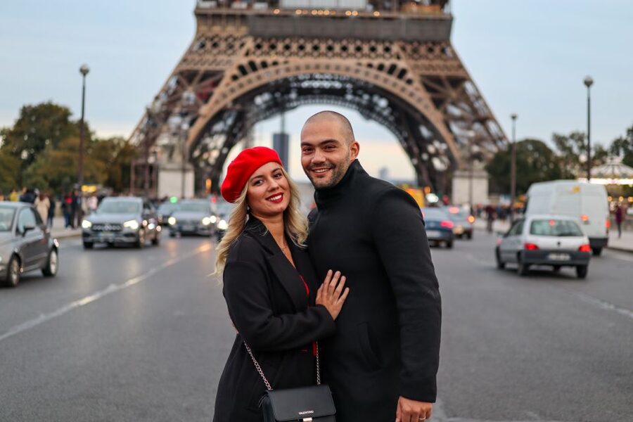 Paris: Romantic Photoshoot for Couples - Photo Quality and Delivery Times