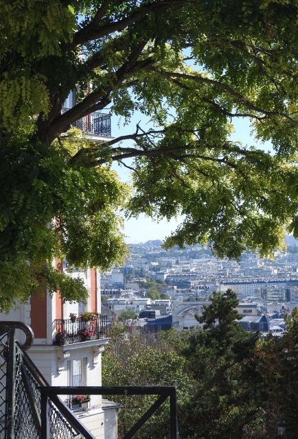 Paris: Sacré-Coeur and Montmartre Tour with Expert Guide - La Maison Rose and the Dalida Statue