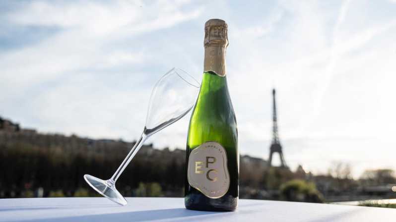 Paris : Scenic Cruise on the Seine River with Champagne - Key details before you board