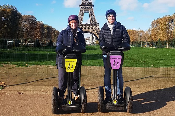 Paris Segway Express Tour (12 monuments in 1 hour and 30 minutes) - Guides, training, and the family factor