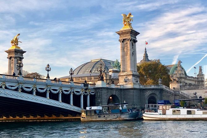 Paris Seine River Champagne Tasting Cruise - Three Champagnes, not just three quick pours