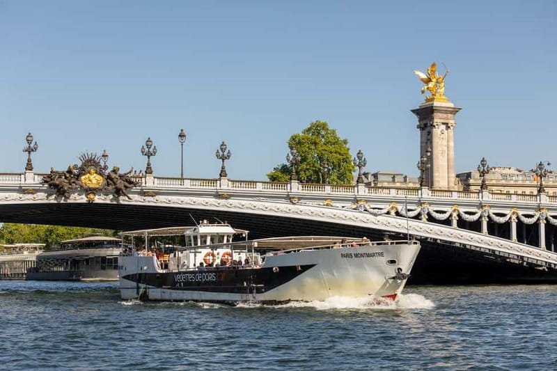 Paris: Seine River Cruise with a Live Guide - Île de la Cité and Notre Dame from the Seine