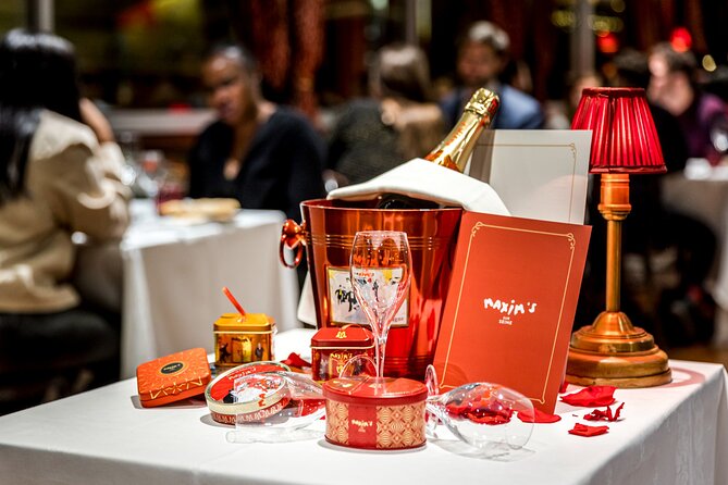 Paris Seine River Dinner Cruise by Maxim's with Champagne & Music - Promenade Édouard Glissant and the importance of arriving early