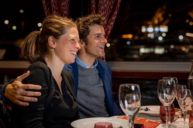 Paris Seine River Dinner Cruise by Maxim's with Champagne & Music - The dinner: polished presentation, mixed expectations