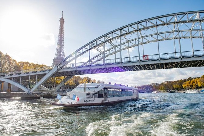 Paris Seine River Gourmet Lunch Cruise with Champagne Option - What arrives on the three-course menu