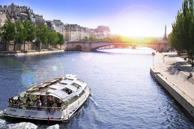 Paris Seine River Hop-On Hop-Off Sightseeing Cruise by Batobus - Stop 3: Quai de Montebello and Musée d’Orsay